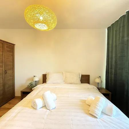 Skyline Retreat - Luxury Living Appartamento *