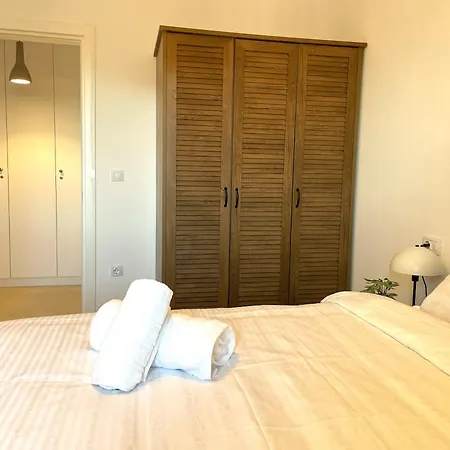Skyline Retreat - Luxury Living Appartamento *